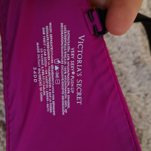 🩷 Vintage Y2K Victoria's Secret Very Sexy Push Up Convertible Underwire Bra, 34 - Picture 8 of 9